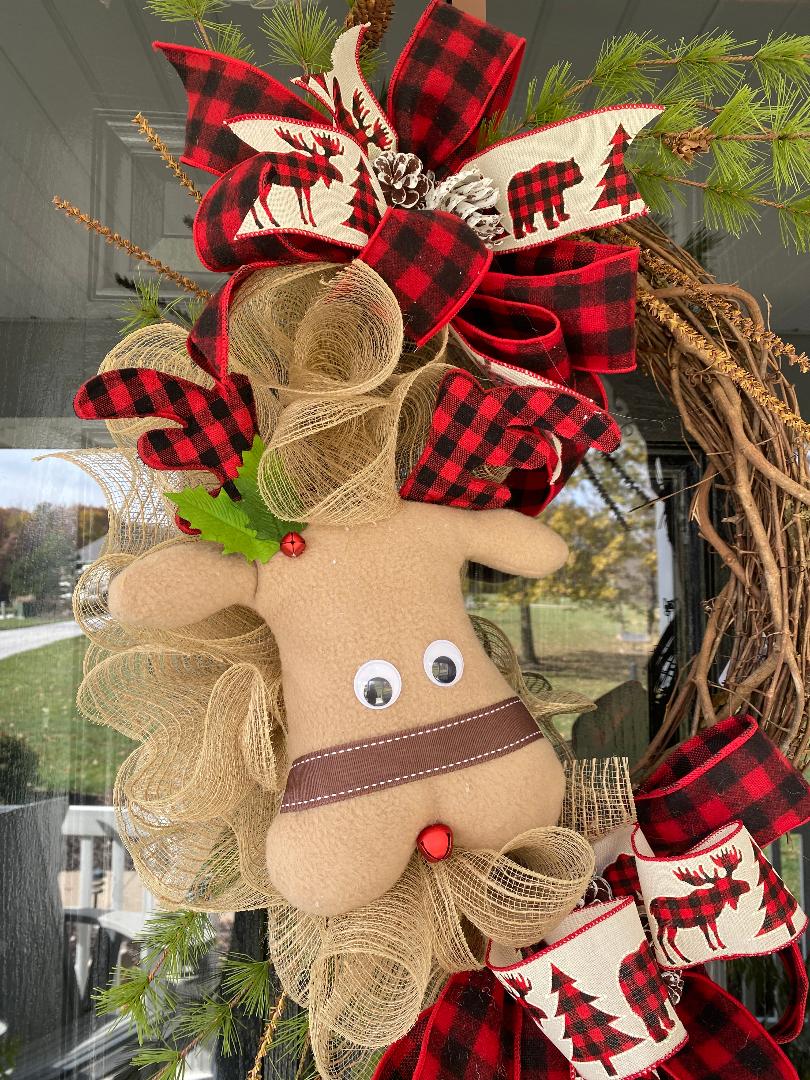 Reindeer Wreath, Holiday Wreath, Christmas Design, Holiday Design, - Image 3